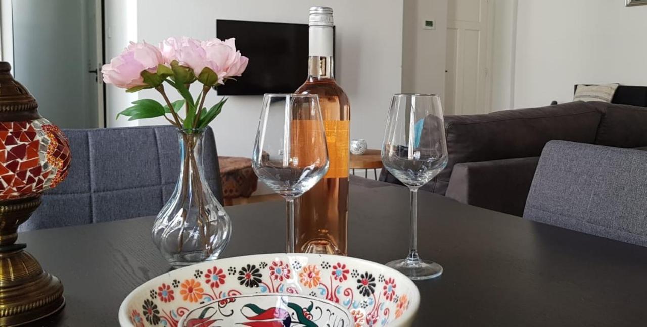 Barbera Apartments Хаарлем Екстериор снимка